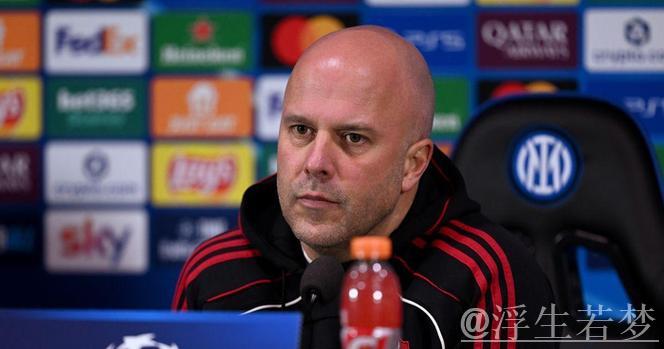 萨拉赫破冰会谈后回归大名单，队友曝出他在更衣室的真正角色